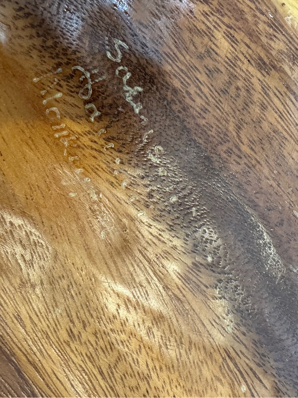 1950-60s Monkey Pod Hardwood Hand-Carved Wooden Serving Bowl—Lobster - Picture 3 of 6
